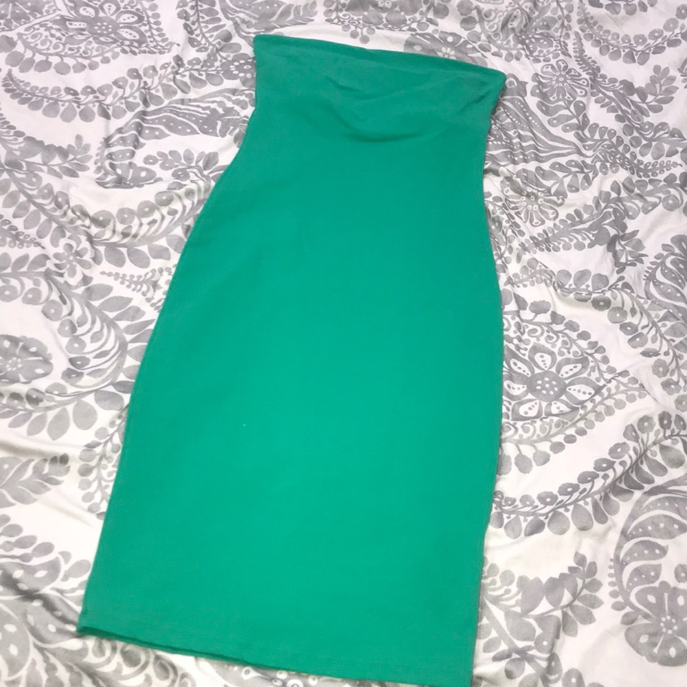Bebe dress